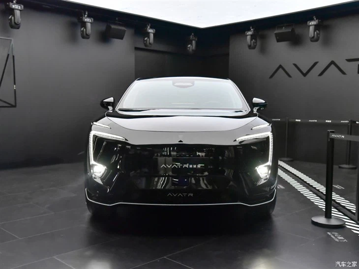 AVATR 11 2023 Model Pure Electric SEV