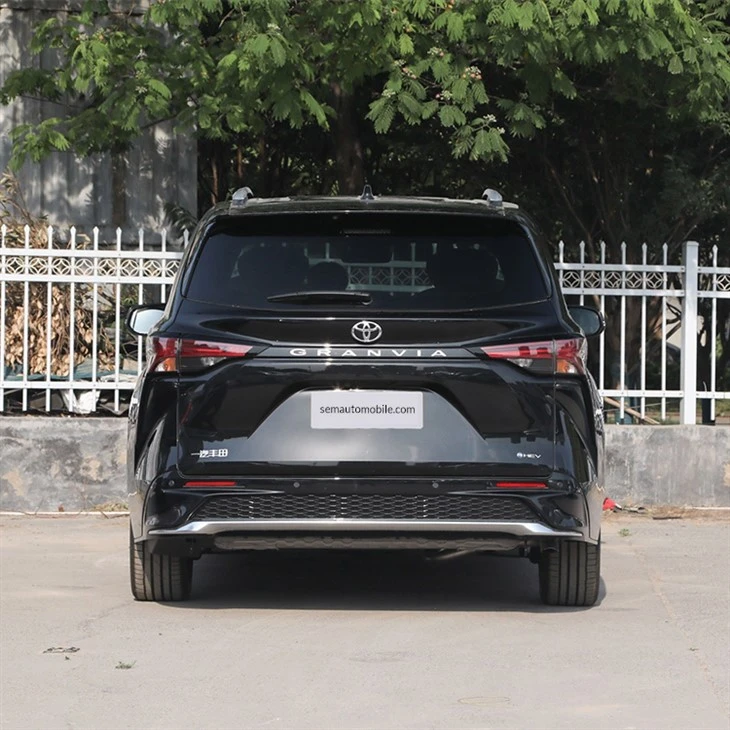 Faw Toyota Previa Gasoline Electric mpv