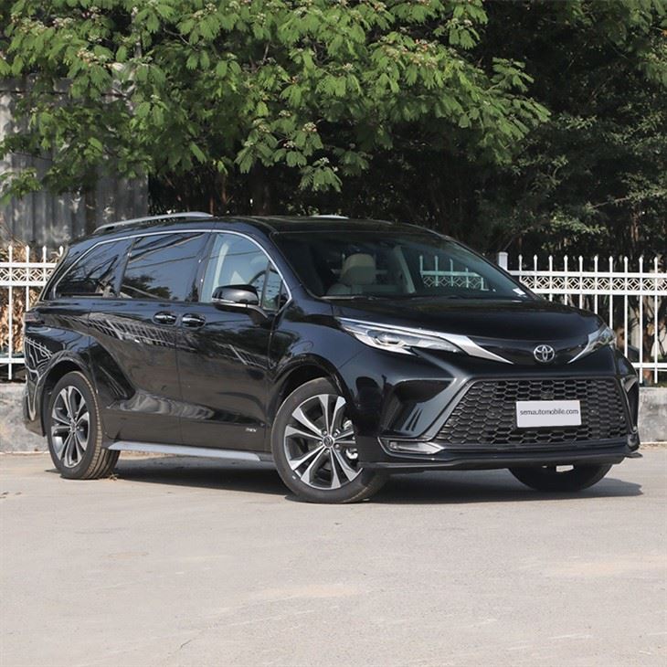 Faw Toyota Previa Hybrid large MPV